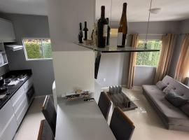 Casa Red River Acesso Norte e Sul da Ilha, מלון בפלוריאנופוליס