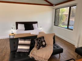 Wallaby Lodges, hotel Pokolbinban