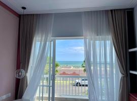 NovaWorld Phan Thiet Beachfont 2Room 3Bed 3Wc، فندق في Bình Tú