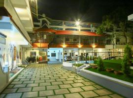 Lake Palace Family Resort Kumarakom