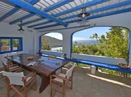 La Casa Di Maryolo Zannel seaside serenity