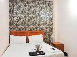 Hotel In laxmi nagar - Mannat Stay
