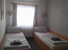 Penzion V Maštali, hotel near Vaclav Havel Airport Prague - PRG, 