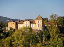 Chambres et tables d' hôtes: Manglieu şehrinde bir ucuz otel
