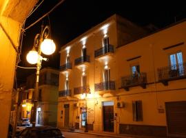 SERENA PALACE SUPERIOR ROOMS, casa de hóspedes em Mazara del Vallo