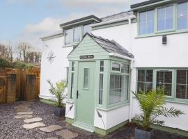 Botanic Mews, hotel in Southport