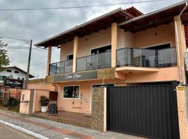 Canto dos pássaros., hotel en Balneario Camboriú