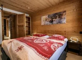 Appartement 4 pièces, 3 salles de bains, proche centre et remontées mécaniques, Châtel - FR-1-676-173