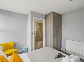 BridgeCity Modern Holiday Condo in Maidstone - f8, ξενοδοχείο σε Kent