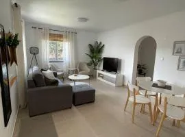 Alegria #2 Apt - Steps to the Ocean!