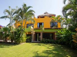 Casa Gemma Paraiso Escondido – willa w mieście Rincon de Guayabitos