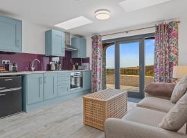 Ramsey Sea View Cottage - Dog Friendly, hotel in Pembrokeshire