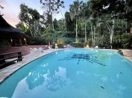 Casa em condominio em Juquehy, 90m da praia