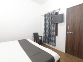 Chitraa guest house, guest house in Prayagraj