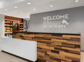 Hampton Inn By Hilton Cornwall, hotel v destinaci Cornwall
