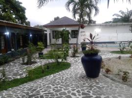 Residence Saint-Jacques Centre Ville Pointe Noire, hotel v destinaci Pointe-Noire