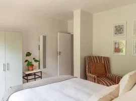 Charming Garden Flatlet in Constantia