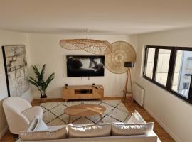 Appartement Enghien-les-Bains à 7 min du Casino Barrière, hôtel à Enghien-les-Bains