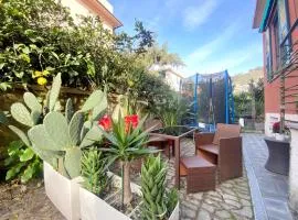 CasaViva - Lovely Trilo in Genova Nervi with parking