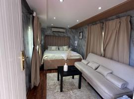 Hatta Farm caravan, kæledyrsvenligt hotel i Hatta