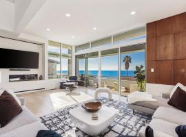 Malibu Breeze - hot tub, ocean view, steps to beach, hotel en Malibú