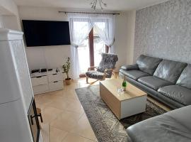 Domček pod Borom: Suchá Hora şehrinde bir otel