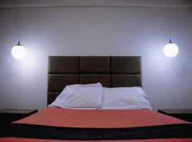 PRANA HOTEL LOUNGUE BAR, hotel con estacionamiento en Huancayo