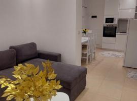 Seasons Apartment's Vlora, hotel in Vlorë