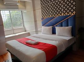 Lipika Residency, hotel cu parcare din Airoli