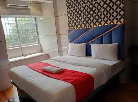 Lipika Residency, Hotel in Airoli