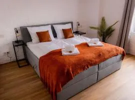 Highlight am Stadtplatz Mühldorf - C4S COME4STAY - 2 Zimmer Wohnung I bis zu 5 Gäste