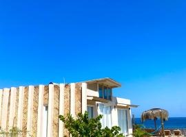Ribera Del Norte, beach hotel in Canoas