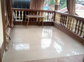 2 bedroom Bungalow @ St John, cottage ở Mount Aureol