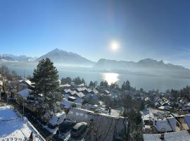 Burgheim Siesta, hotel v destinaci Oberhofen am Thunersee