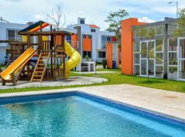 Alojamiento privado con seguridad, hotel met zwembaden in Tepic
