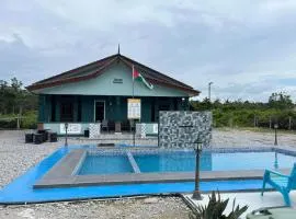 Rumah Armand Studio Family with Swimming Pool Pengkalan Balak Tg Bidara Masjid Tanah Melaka