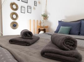 Evaggelia's Apartments 2 &Delta;&iota;&alpha;&mu;&omicron;&nu;ή &sigma;&alpha;&nu; &tau;&omicron; &sigma;&pi;ί&tau;&iota; &sigma;&alpha;&sigmaf;, hotel con estacionamiento en Kozani