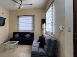 Confortable y Placentera Casa para la Familia