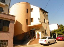 Adrys Boutique Villa, guest house in Constanţa