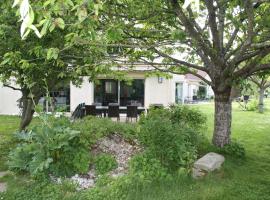 La Raimbaudière, romantic hotel in Guigneville