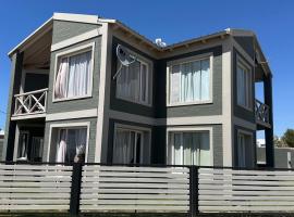 Duna Zuriak 2, hotel en Playas Doradas