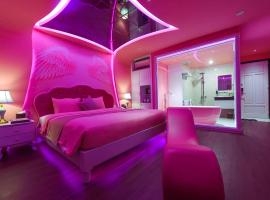 Chiic House 2 - Khách sạn tình yêu, hotel i Da Nang