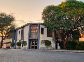 HOSTAL SyR Calama, hotel a Calama