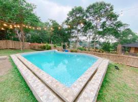 Villa Bamboe Bogor, hotel v mestu Puncak