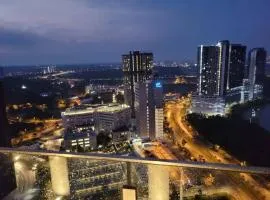 A2502 Grand Medini Studio 100mbps Netflix By STAY