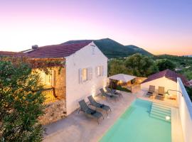 The Village House: Stavros şehrinde bir otel