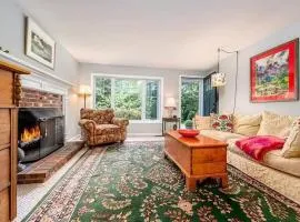 Cozy Cape Classic-Central AC&Near Bay Beaches