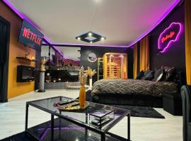 LoveRoom by Sunnyroom, spa-hotelli kohteessa Perpignan