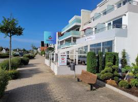 Strandallee - Ferienapartments direkt am Strand von Haffkrug, hotel v mestu Haffkrug