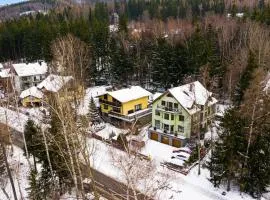 Wonder Home - Apartamenty z balkonami przy szlakach turystycznych - blisko plac zabaw i boisko do gry